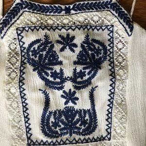 Forever 21 Bohemian Embroidered camisole.